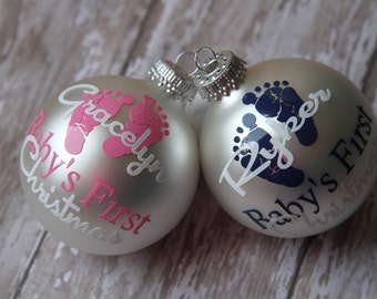 SALE PRICE - Baby's First Christmas Ornament - Personalized / Custom - Frosted Glass