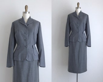 1950s Suit / Vintage 1950s Skirt Suit / Grey Wool Skirt Suit 27.5" Waist