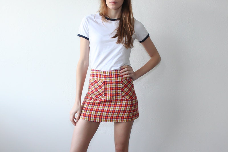 60s Mini Skirt // Vintage Micro Mini High Waist Houndstooth