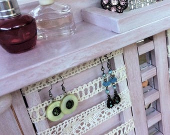 Jewellery organiser with shelf - 20" - Lace for earrings - Velour rings & studs box - Glass mirror tiles - Bangle bar - Handpainted - Knobs