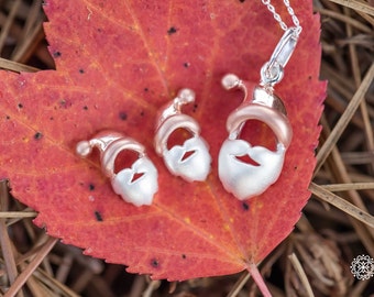 Santa Claus Christmas Ring - Holiday Themed Jewelry Gift For Men & Women
