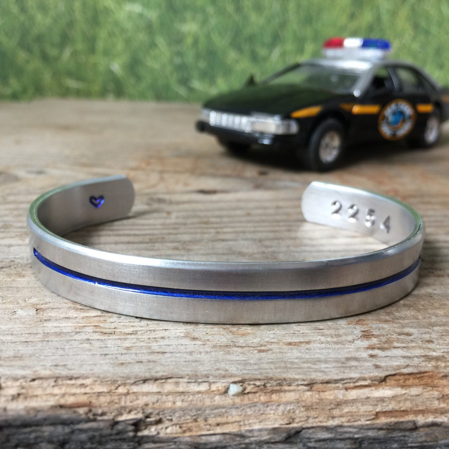 Thin blue line bracelet blue lives matter back the blue