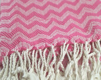 100 % Cotton Hand Made Turkish Towel in Beautiful Pink Color Fashion Beach Towel Spa Towel with Fringes
