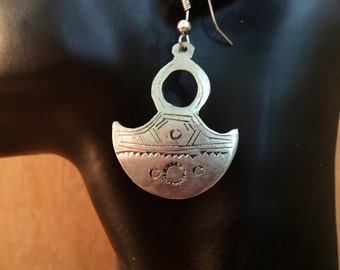 Tribal earrings - moon earrings - Tuareg earrings - ethnic earrings - African jewelry - African earrings - tribal jewellery