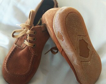 childrens tan shoes