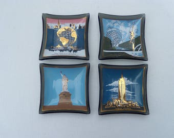 New York World's Fair Set of Four Glass Trays, New York Souvenir Pin Dishes