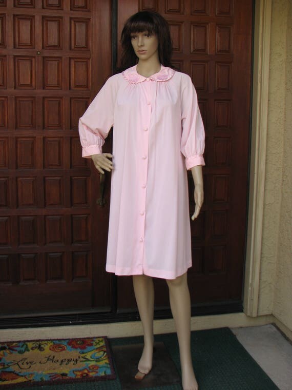 Vintage Pink Robe Vintage Pink Bathrobe by Gossard Artemis
