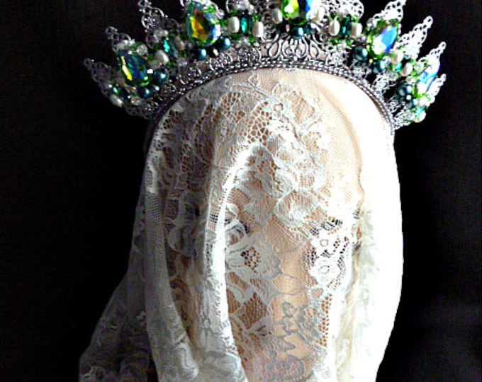 emerald green silver wedding metal crown tiara gift ideas for women bridal headpiece Dolce Swarovski headband birthday gift chakra queen