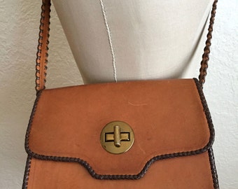Vintage 50's Caramel Leather Shoulder Bag with Marbled Leather Interior.