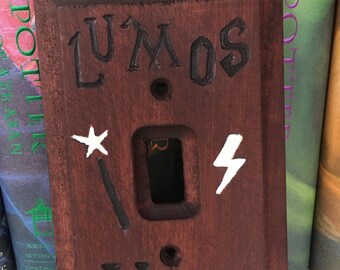 Harry Potter 'Glow-in-the dark' light switch cover plate, Lumos Nox, Bedroom, Quiddich, Incantations, Light switch, Dumbledor