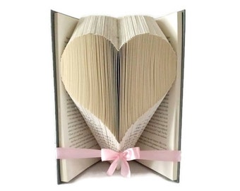 Heart book folding pattern, Love heart for Valentines day, Easy 158 fold pattern, Free book folding tutorial. PDF instant digital download