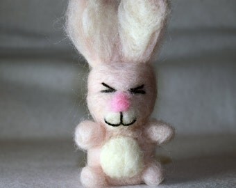 Needle felted animal/Rabbit Love pink/kawaii plushie