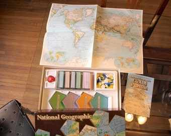 Vintage 1987 National Geographic Global Pursuit Board Game
