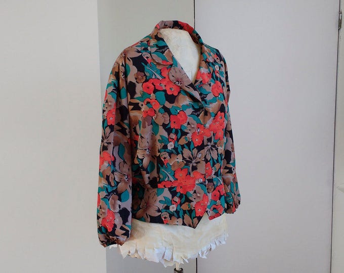 Vintage 1970s blouse with poppy print, spring launch green