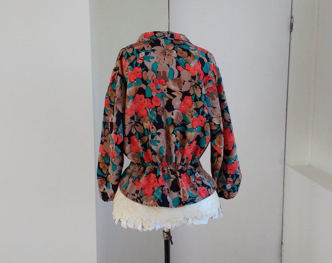 Vintage 1970s blouse with poppy print, spring launch green