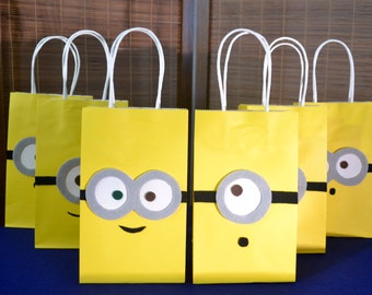 MINIONS FAVOR BAGS - Set of 12 Minion Inspired Party Bags, Minion Party, Despicable Me Party, Minion Birthday, Minion Party Bag, Minion Bob