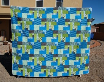 Blue Green Modern queen size quilt; blue green quilt; modern queen size quilt; blue green color block quilt; modern queen size quilt