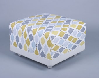 FeierbachCube stool 70s seat cube zip
