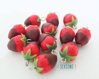 Strawberry Chocolate Clay Charm (2/4/6 pcs) - Jewelry Supply - Miniature Food - Food Jewelry - Planner Charm - Stitch Markers