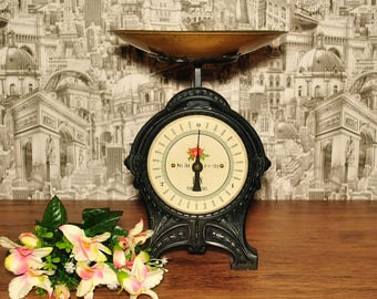 Vintage Kitchen Scale EKS made in Sweden in Black with Brass Old kitchen scale