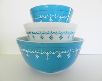 Pyrex Snowflake Bowl Set, Pyrex Bowls, Blue Pyrex Bowls, Mixing Bowls, Snowflake Bowl Set
