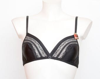 Black triangle bra lace dead stock Vintage 80s