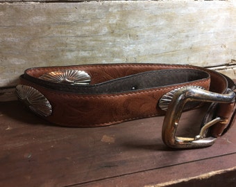 Vintage Leather Hand Tooled Western Belt Brown Sz 32 Made In the USA