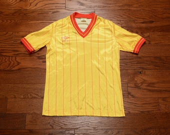 liverpool umbro shirt