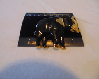 vintage Givenchy elephant brooch nwt unused