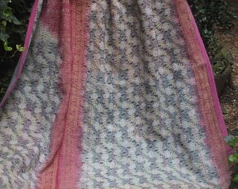 Orange/Pink/cream vintage kantha quilt, Kantha throw, Sari blanket, Vintage kantha quilt, Pink Sari throw, Kantha blanket,Boho throw