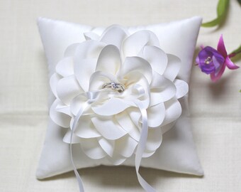 Ivory ring pillow, wedding ring pillow, ring bearer pillow, bridal ring pillow, wedding ceremony ring pillow, ring cushion