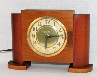 Vintage mantel clock | Etsy