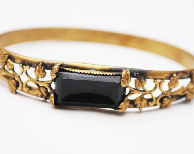 Brass Floral Bangle - Jet Black Glass - gold brass floral filigree - Art Deco - Bracelet - Art Nouveau