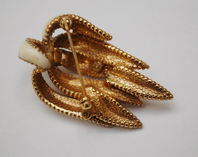 Ciner Wave Brooch - White Enamel - Gold plated - Sea weed kelp - wave Pin