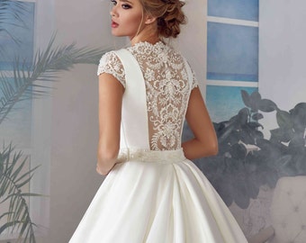Bridal Lace Wedding Dress - Ava Wedding Stunning Lace Dress - Long Wedding Dress with Train - Elegant Wedding Dress - Simple Wedding Dress
