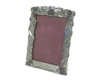 1991 Seagull Pewter 3.5 x 5 Picture Frame - Wedding Engagement Photo Frame Made in Canada - Doves Lovebirds Silver Tone Elegant Frame