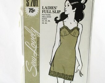 Sew Lovely S 701 Ladies Full Slip Pattern UNCUT
