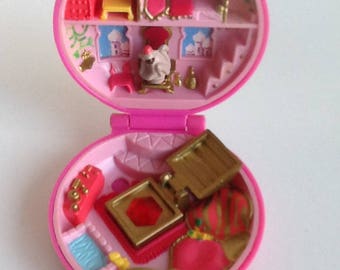 Vintage 1992 Bluebird POLLY POCKET Ruby Jeweled Palace Compact