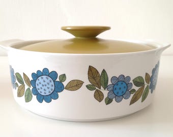 J&G Meakin 'Topic' Serving Dish / Lidded Tureen/ Retro 1960s Floral