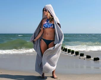 Perfect Beach Towel - The Howel - Adult Hooded Towel for Adults That Can Be Worn as a Robe - 15% OFF + FREE SHIPPING + Sunglassess!