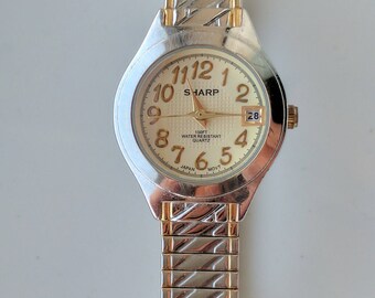 Vintage Ladies Gold & Silver Tone Sharp Wristwatch w/Date