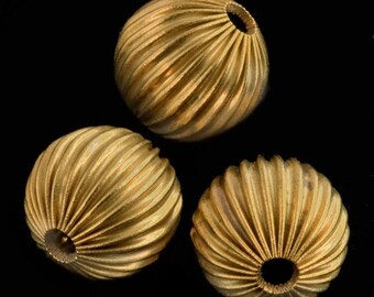 Vintage brass melon bead. 12mm. Pkg of 2. b18-0171-1(e)