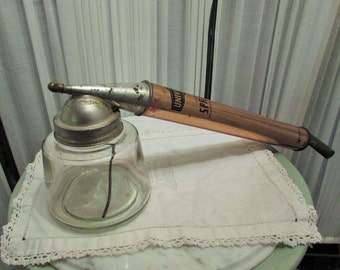 vintage bug sprayer, Universal brand, made in Michigan