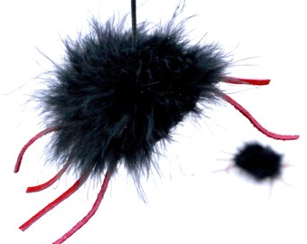 Feather Organic Catnip Spider Cat Toy with a Heart