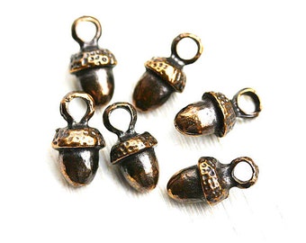 Acorn metal charm, Antique Brass acorn beads, greek metal casting, small acorns, Lead Free, 6pc - F278