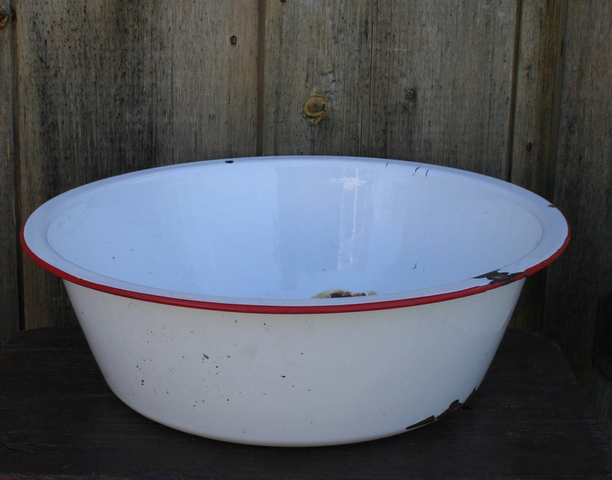 Vintage White With Red Trim Enamel Wash Basin Vintage