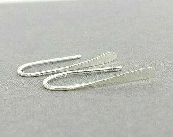 Tiny silver Stick Earrings / Sterling silver earrings / Hand forged dangle / delicate modern / Hammered 2cm Drop earrings / karmasilver