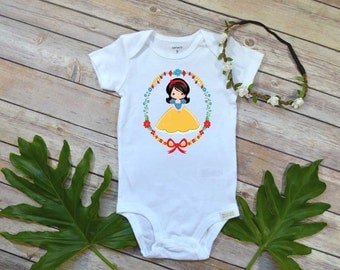 Snow White shirt, Princess Birthday, Snow White shirt, Snow White shirt, Snow White bodysuit, Princess Shirt,Princess shirt,Princess gift