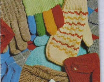 Vintage Patons Gloves & Mitts No. 406 knitting and crocheting pattern book