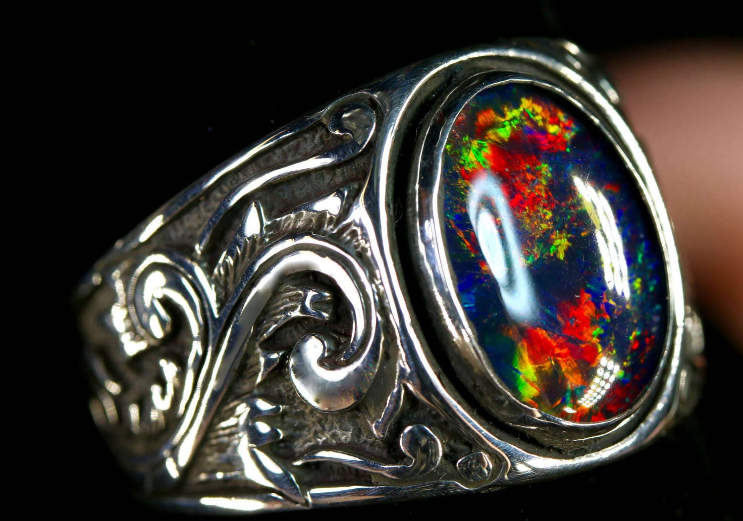 Unisex Vivid Fire Opal ring. Genuine Australian vivid